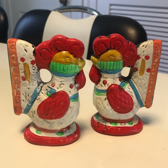 Other - Vintage rooster salt and pepper shakers